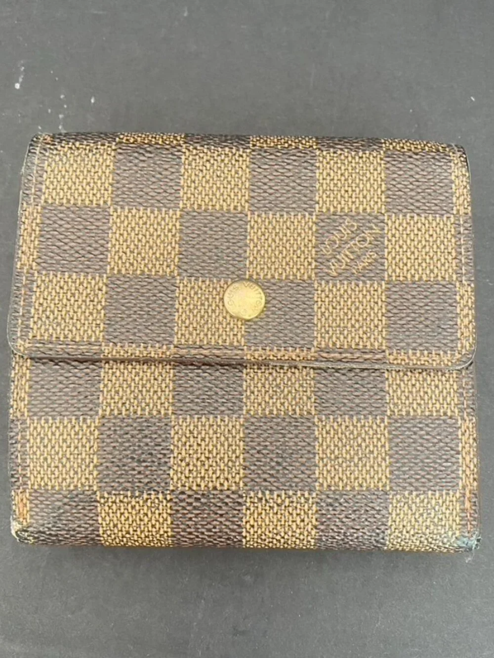 Louis Vuitton Damier E Elise Wallet